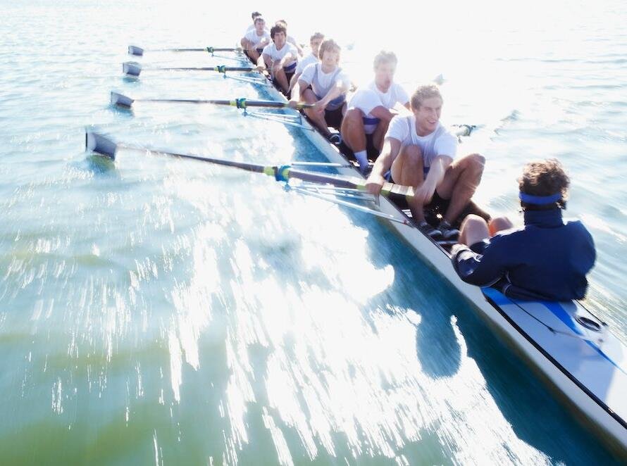 Rowing Team with their Lead