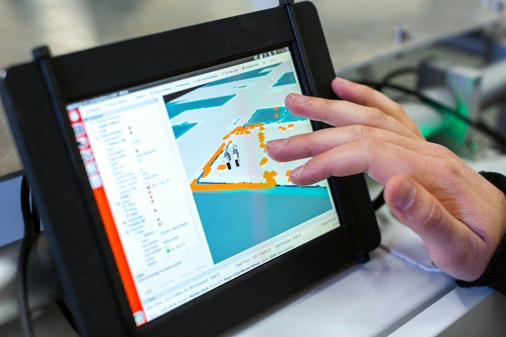 The Power of a Great Technical Demo: How It Can Make or Break Your Application 4 Engineer Demo Tablet